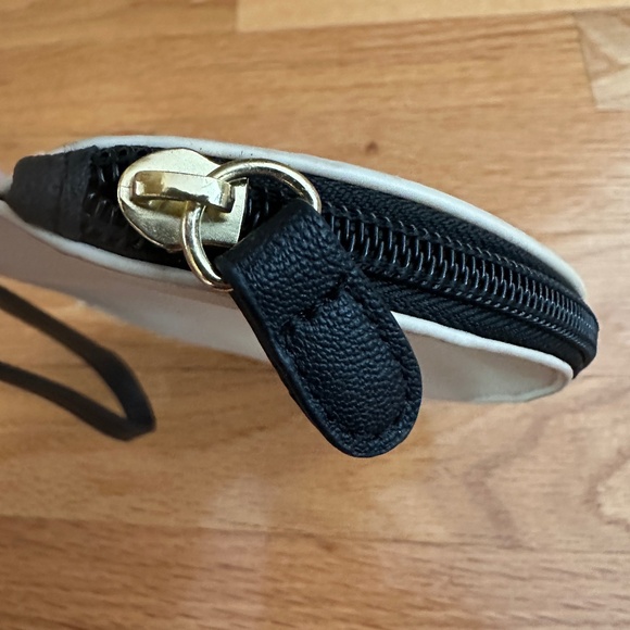 Betsey Johnson Luv Betsey Cat Wristlet Coin Purse Sleeping Cat - Picture 8 of 13